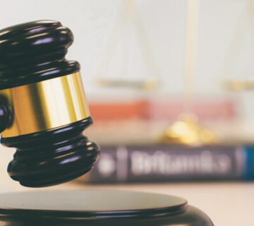 Lawyers law firms qatar 360x320
